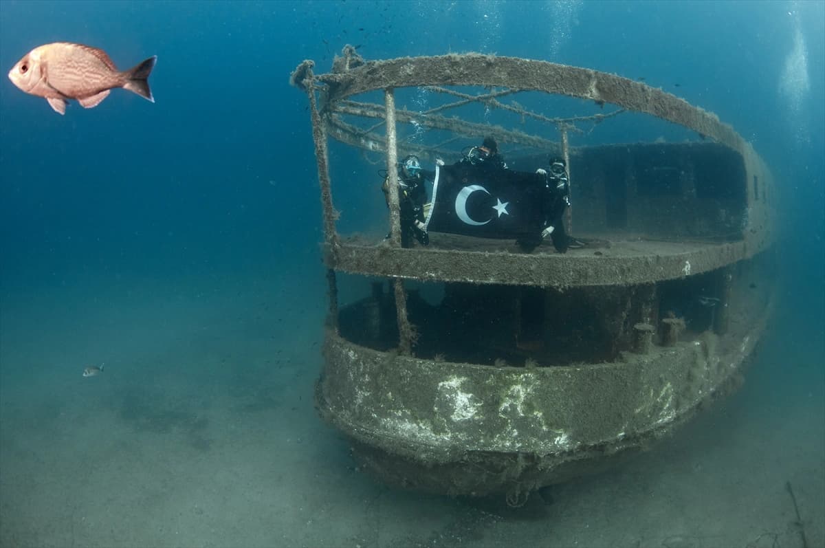 Denizin altındaki dünya Karaburun'da keşfediliyor