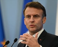 Macron'dan İran çıkışı: Rejim değişikiği hata olur