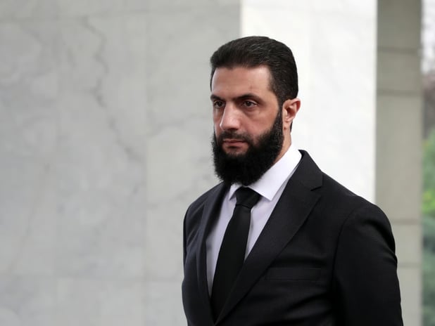 Şara'dan Lüks araçlı devlet çalışanlarına ültimatom: Anahtarları teslim edin yoksa soruşturma