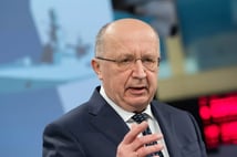 AB, Trump Putin’i ikna edemezse Ukrayna’ya askeri yardımı iki katına çıkaracak