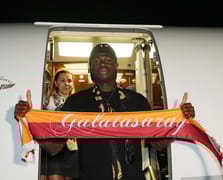 Drogba ve Eboue'nin izinden: Wilfried Singo, Galatasaray macerasına başlıyor