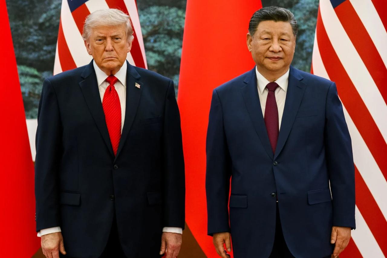 Trump ile Xi'nin benzer takım elbiseleri dikkat çekti
