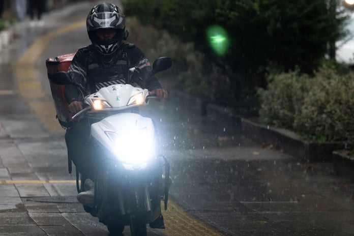 Kuryeler kontak kapatıyor: 3 gün teslimat yapılmayacak