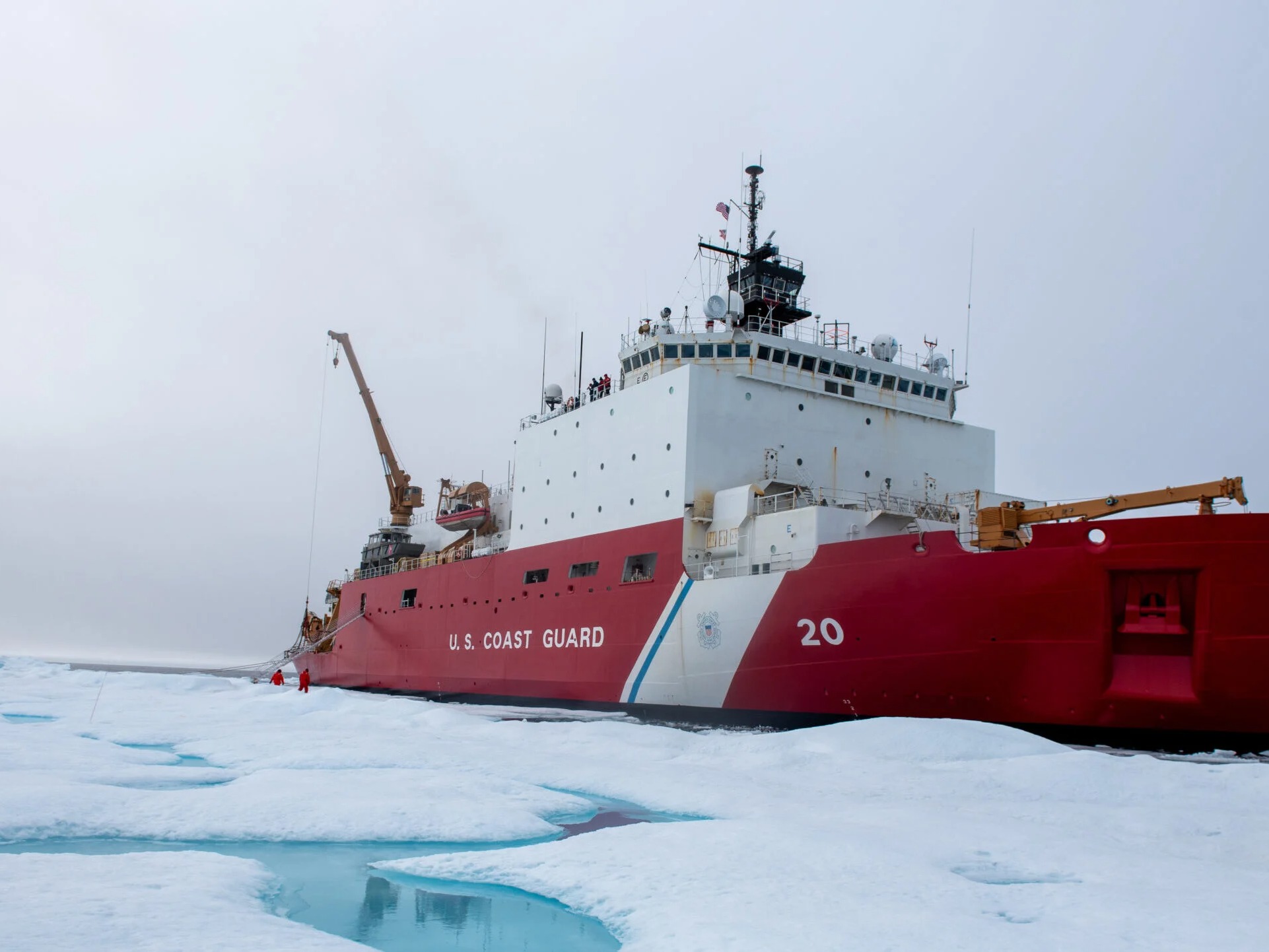 Trump Earmarks $8.6 Billion for Arctic Icebreaker Fleet 