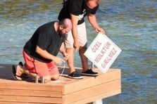 Şahan Gökbakar tartışmalı iskeleyi kendisi yıktı: Hapis cezası talebiyle yargılanacak