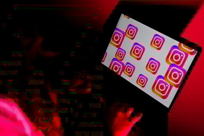 Bakan Göktaş: Sosyal medya için yaş sınırı düzenlemesi geliyor