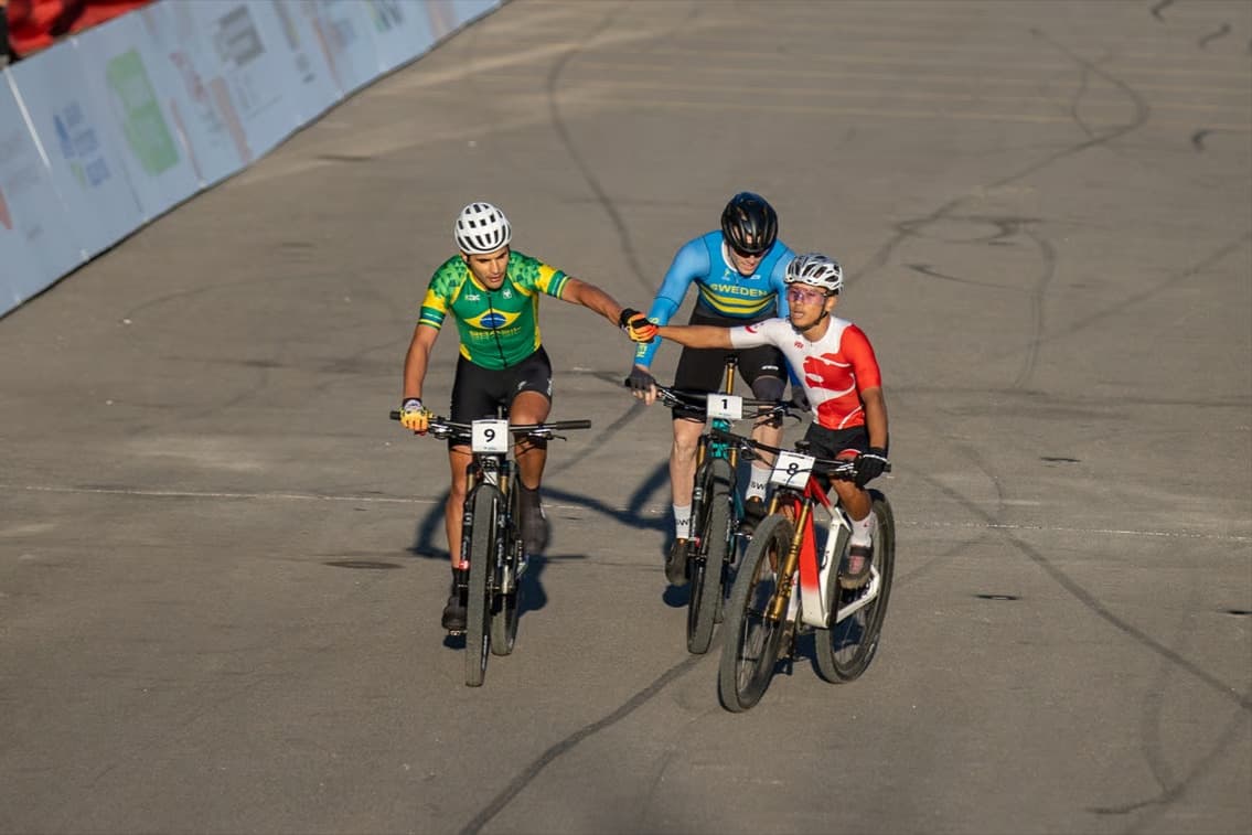 Uluslararası bisiklet arenası Sakarya'da buluştu: UCI Dağ Bisikleti Eliminatör Dünya Şampiyonası'nın yeni durağı Ayçiçeği Bisiklet Vadisi