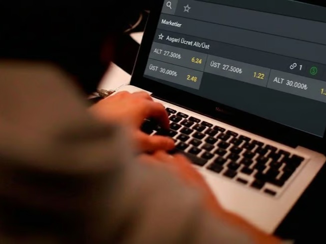 Yasa dışı bahis baronlarından 'Asgari Ücret' hamlesi