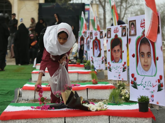 ABD ve İsrail'in saldırdığı İran'da 230 çocuk hayatını kaybetti