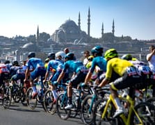 Uluslararası İstanbul Bisiklet Turu başladı:Dünya Bisiklet Federasyonu'nun her ülkeye vermediği organizasyonda ilk etap Beykoz'da tamamlandı