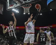 Anadolu Efes final biletinin peşinde: Beşiktaş karşısında seriyi bitirmek istiyor