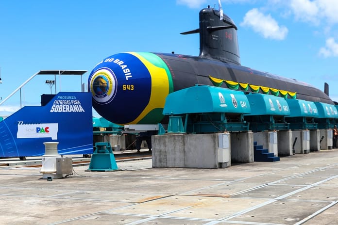 Brezilya PROSUB programında yeni aşama: 3. Scorpène denizaltı teslim edildi, 4.’sü suya indirildi