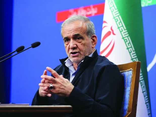 İran Cumhurbaşkanı Pezeşkiyan ABD'den korkmadıklarını belirtti