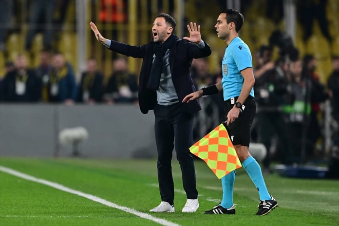 Sakatlık ve kartlar oyunun akışını değiştirdi