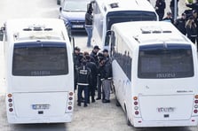 Uyuşturucu soruşturmasında yeni gelişme!4 tutuklama, 6 ünlü isme yurt dışı yasağı