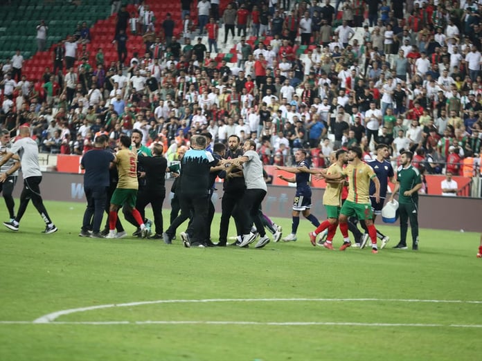 Diyarbakır'da gol düellosu: Gergin maçın galibi yok