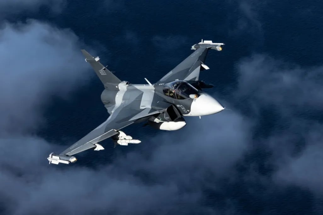 İsveç, Gripen savaş uçakları için 1,3 milyar kronluk sipariş verdi