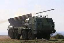 Yunanistan, 111 adet RM-70 roketatar sistemini modernize ediyor