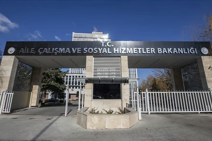 Kamuya 3 bin personel alınacak