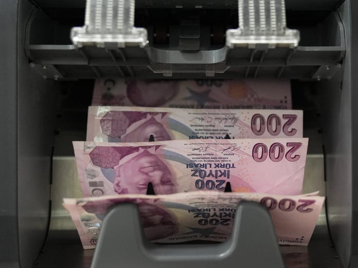 Emeklilikte çifte maaş devri kapanıyor: Milyonlar zorunlu tercihe gidiyor