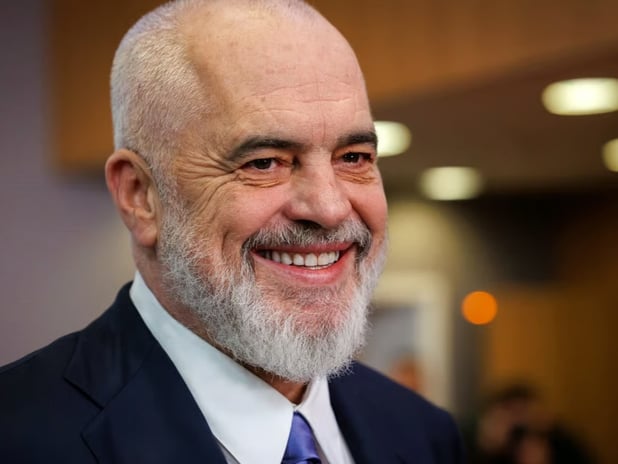 Arnavutluk kamu ihalelerini yapay zekaya emanet etti