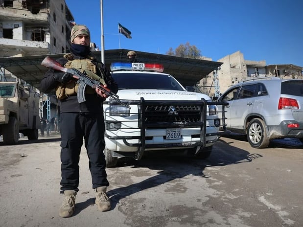 Halep’te terör örgütü YPG/SDG işgalindeki son mahalle de kurtarıldı