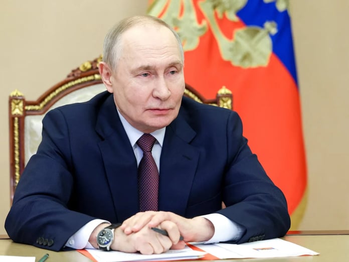 Putin'den iki günlük Paskalya ateşkesi kararı