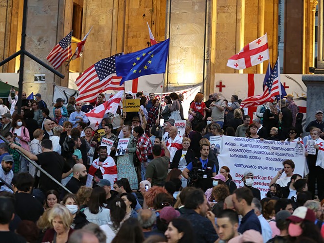 Gürcistan'da AB yanlıları protesto düzenledi