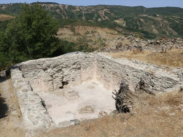 Yalova'daki Çobankale kazılarında tarihi yaşam alanları bulundu