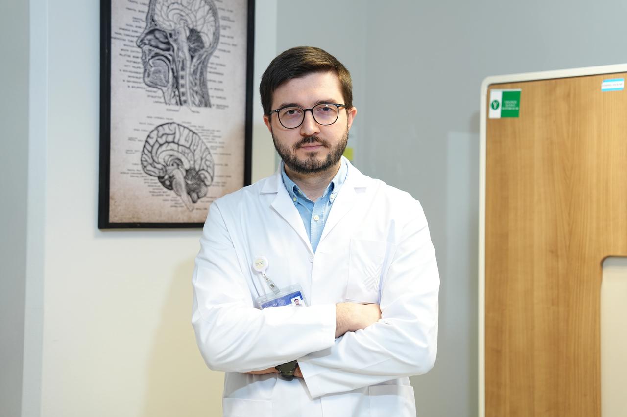 Nöroloji Uzmanı Üyesi Eren Toplutaş