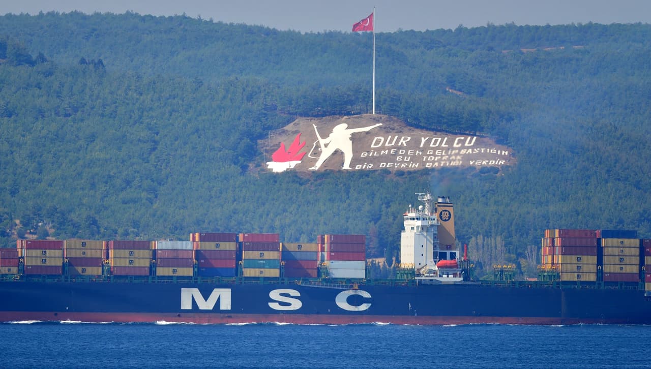 Karadeniz'de sıcak temas, Türk boğazlarında yoğun mesai