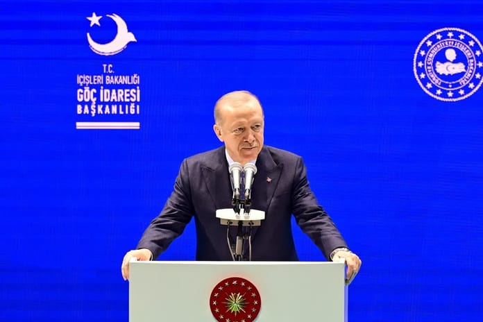 Türkiye'de kaç göçmen var? Cumhurbaşkanı Erdoğan son rakamları paylaştı