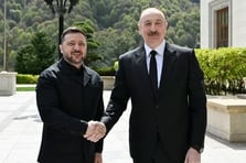 Zelenskiy'den Azerbaycan ziyaretinde kritik Putin sözleri