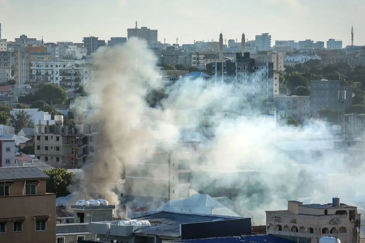 Mogadişu'da protesto çatışmaya dönüştü