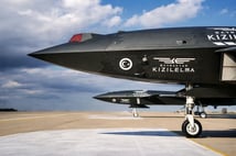 ASELSAN KARAT sistemi KIZILELMA üzerinde test edildi 110 kilometreden hedef tespiti gerçekleştirildi