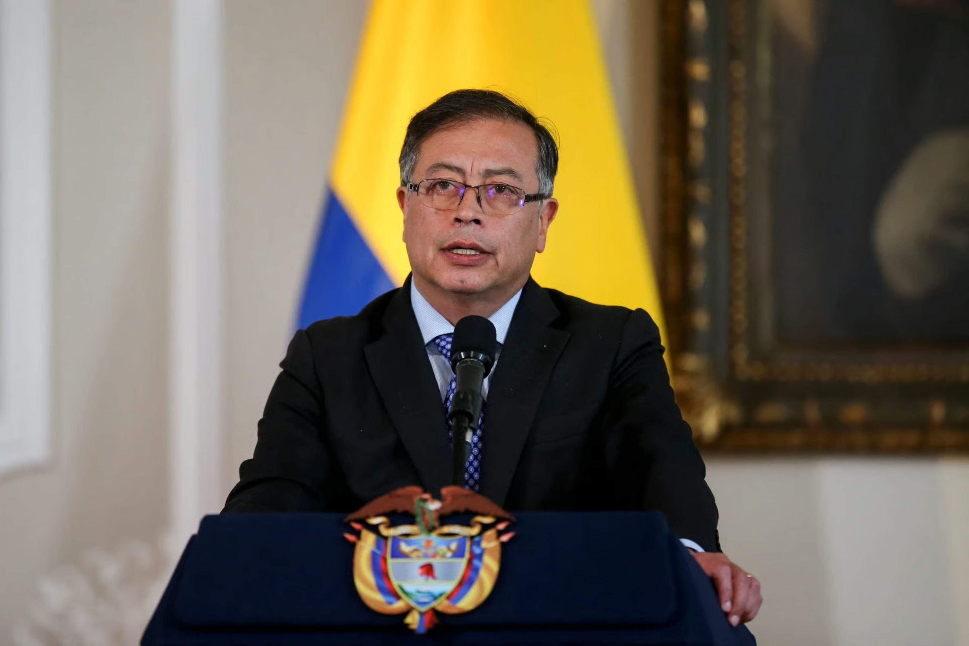 Petro'dan Trump'a Venezuela uyarısı: “ABD Venezuela’ya girerse bölge yanar”