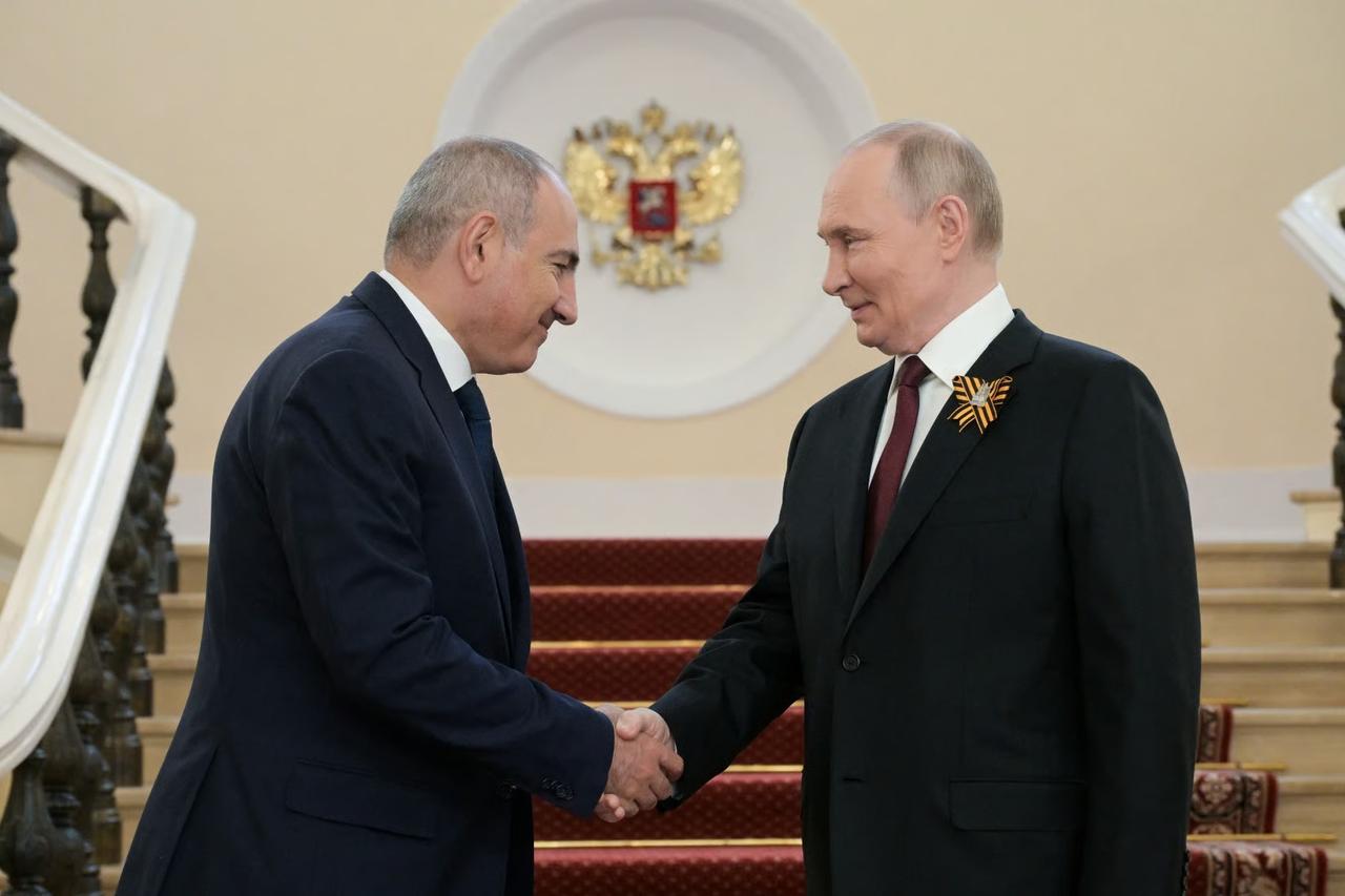 Moskova Ermenistan seçimlerinde muhalefeti destekleyecek mi?