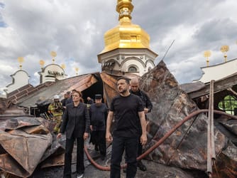 Massive Barrage Targets Kyiv's UNESCO Site, 11 Killed