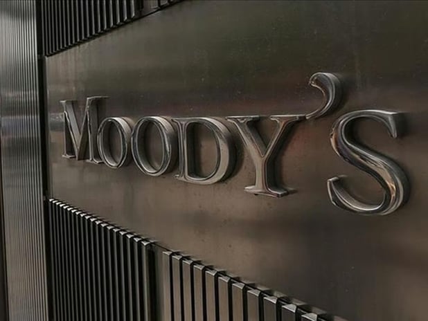 Moody's, Türkiye'nin kredi notunu yükseltti