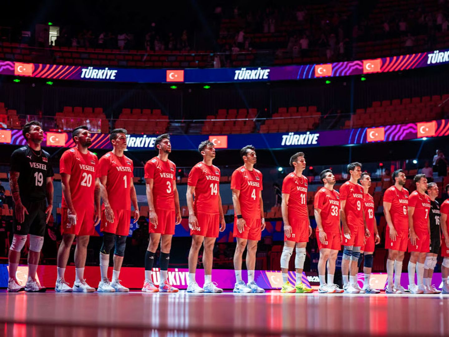 A Milli Erkek Voleybol Takımı, Milletler Ligi (VNL) açılış maçında Sırbistan'a mağlup oldu