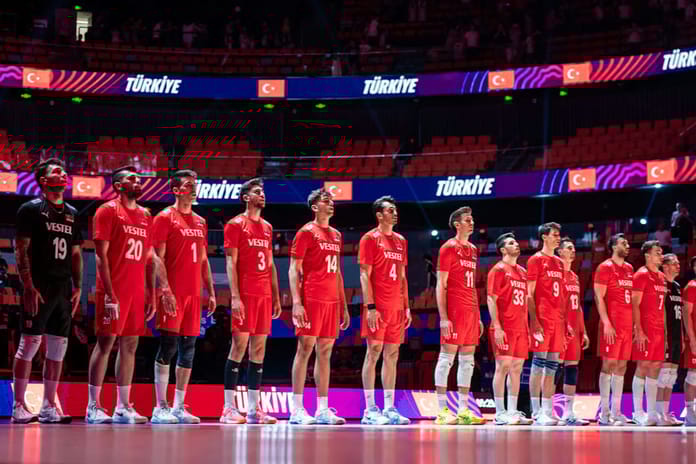 A Milli Erkek Voleybol Takımı, Milletler Ligi (VNL) açılış maçında Sırbistan'a mağlup oldu