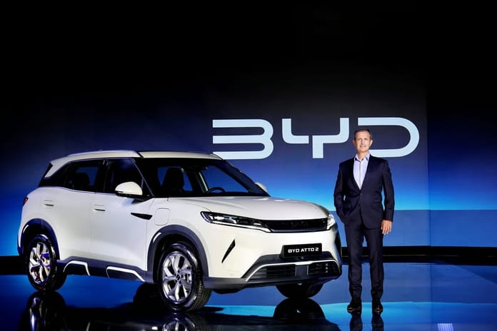 BYD'den Türkiye pazarına yeni elektrikli SUV: ATTO 2