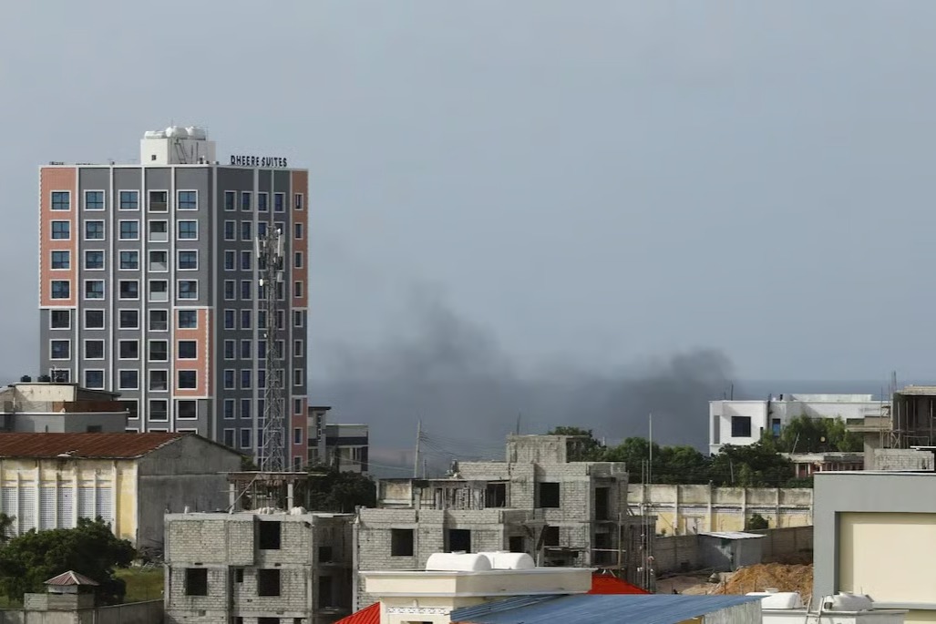 Ugandan Military Helicopter Crashes in Mogadishu