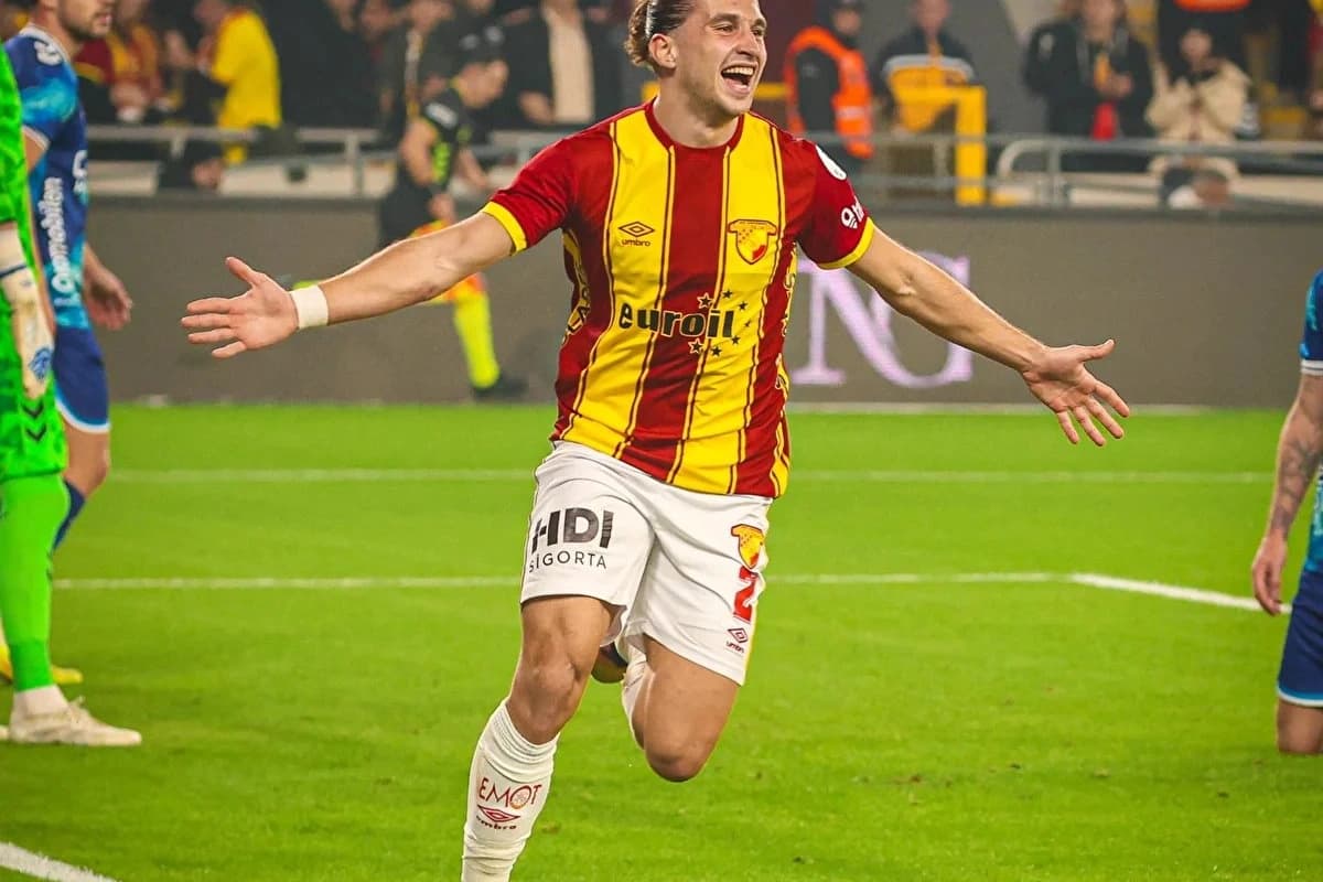 Galatasaray masaya oturdu
