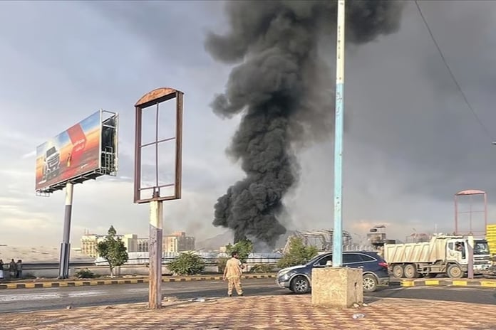 Husiler Yemen Başbakanı ve bazı bakanların öldürüldüğünü açıkladı