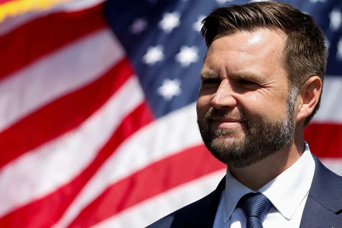 ABD Başkan Yardımcısı JD Vance'ten tüm seçenekler masada mesajı