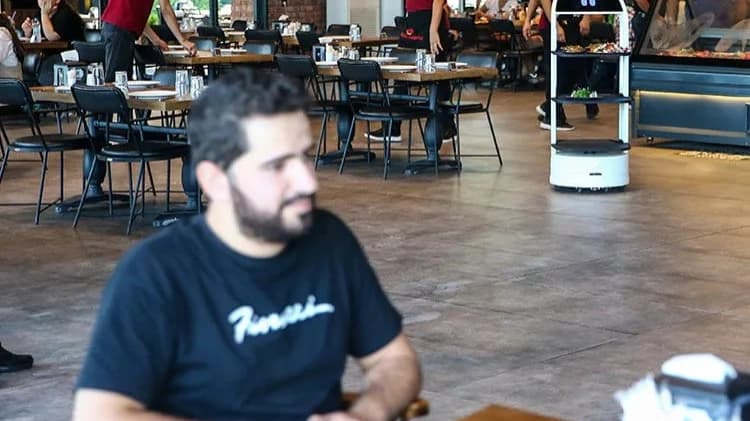 Emsal 'bahşiş' kararı! Yargıtay'dan garsonlara kötü haber