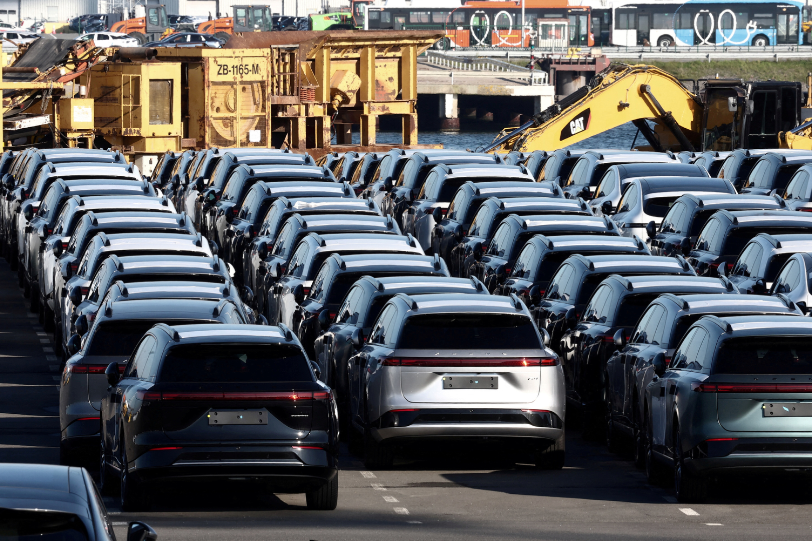 EU Plans to Cap Chinese Hybrid Car Imports As Sales Surge