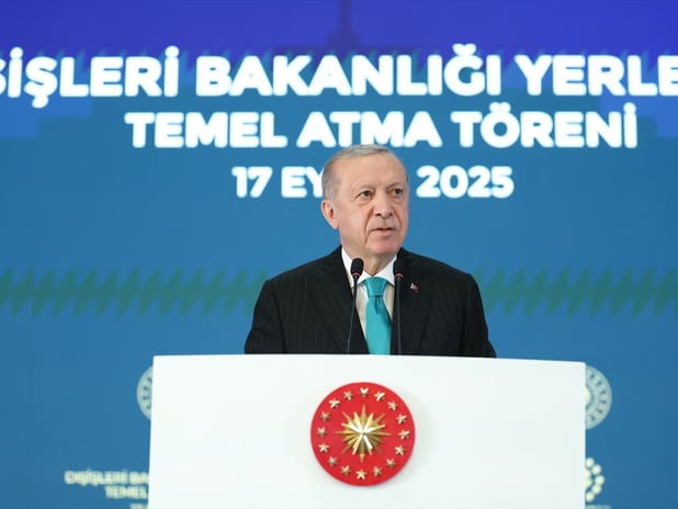 Cumhurbaşkanı Erdoğan Dışişleri Bakanlığı'nın temel atma törenine katıldı