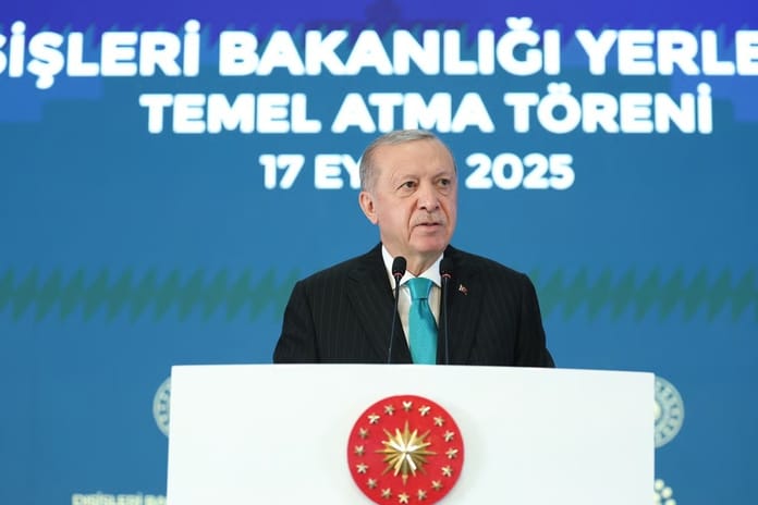 Cumhurbaşkanı Erdoğan Dışişleri Bakanlığı'nın temel atma törenine katıldı